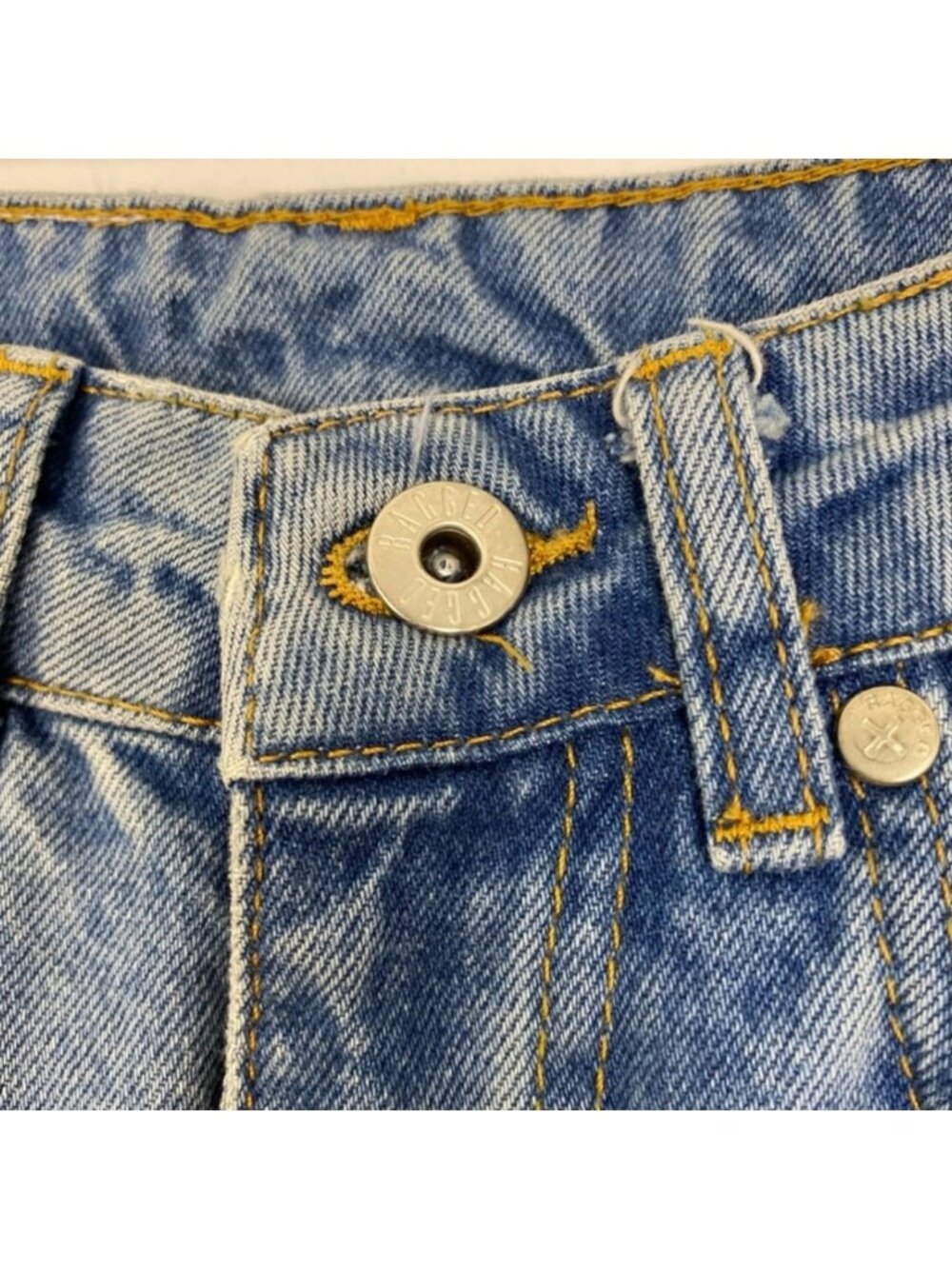 The Ragged Priest Lightwash Mom Jeans - Picture 4 of 10